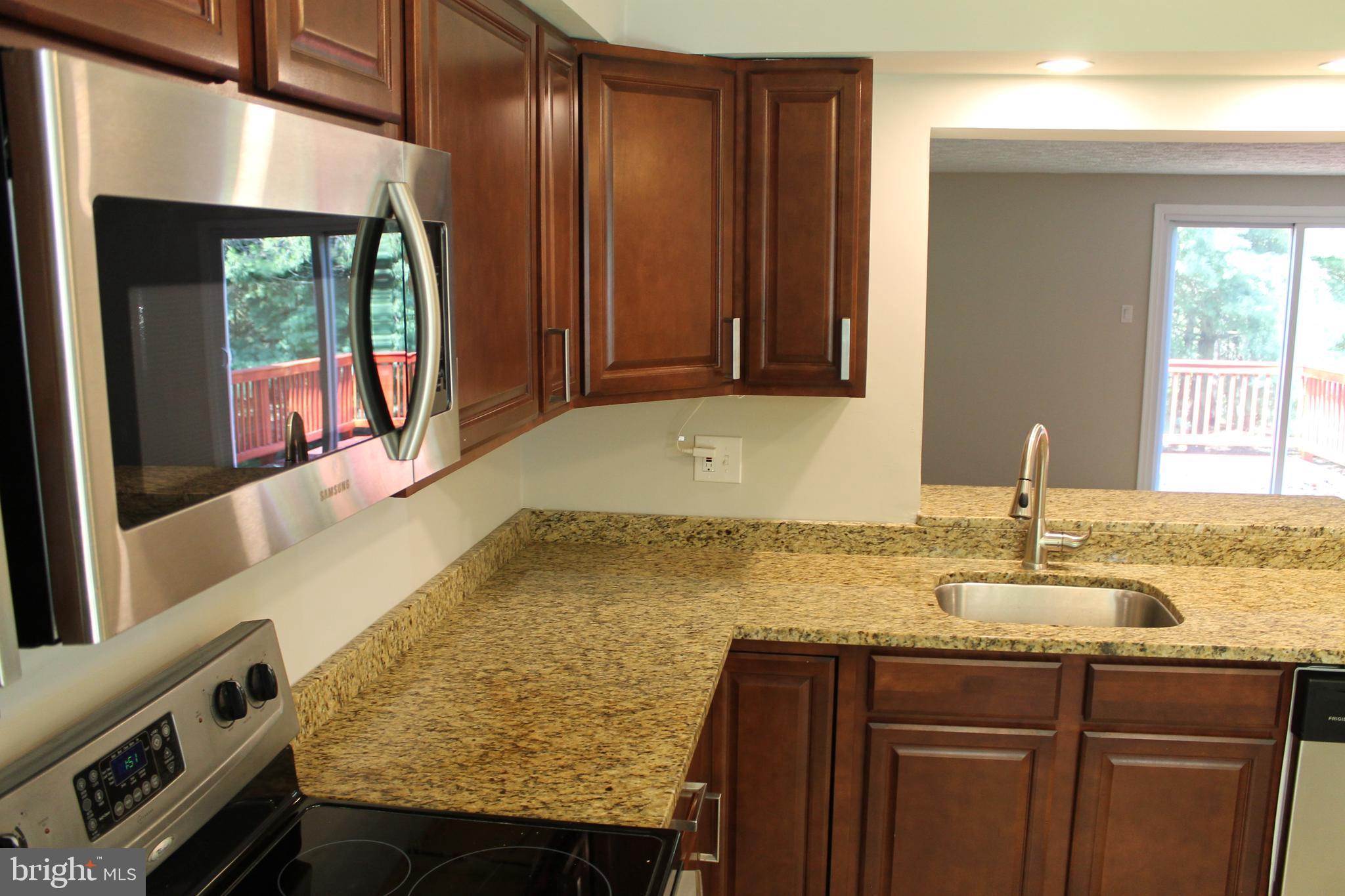 ULMSTEAD GARDENS - Residential Lease