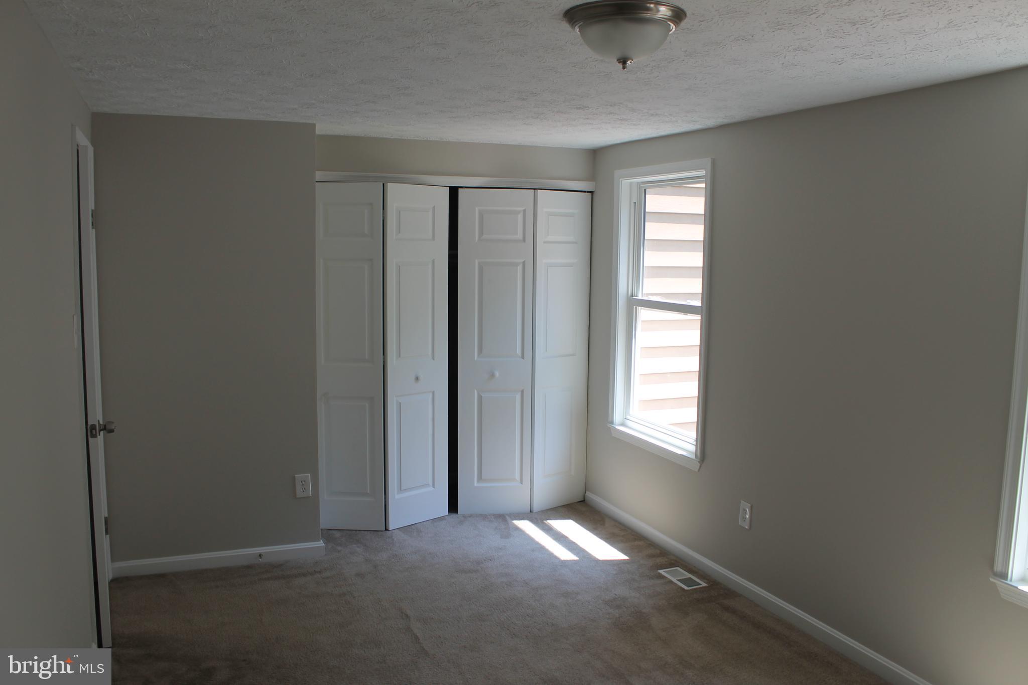 ULMSTEAD GARDENS - Residential Lease