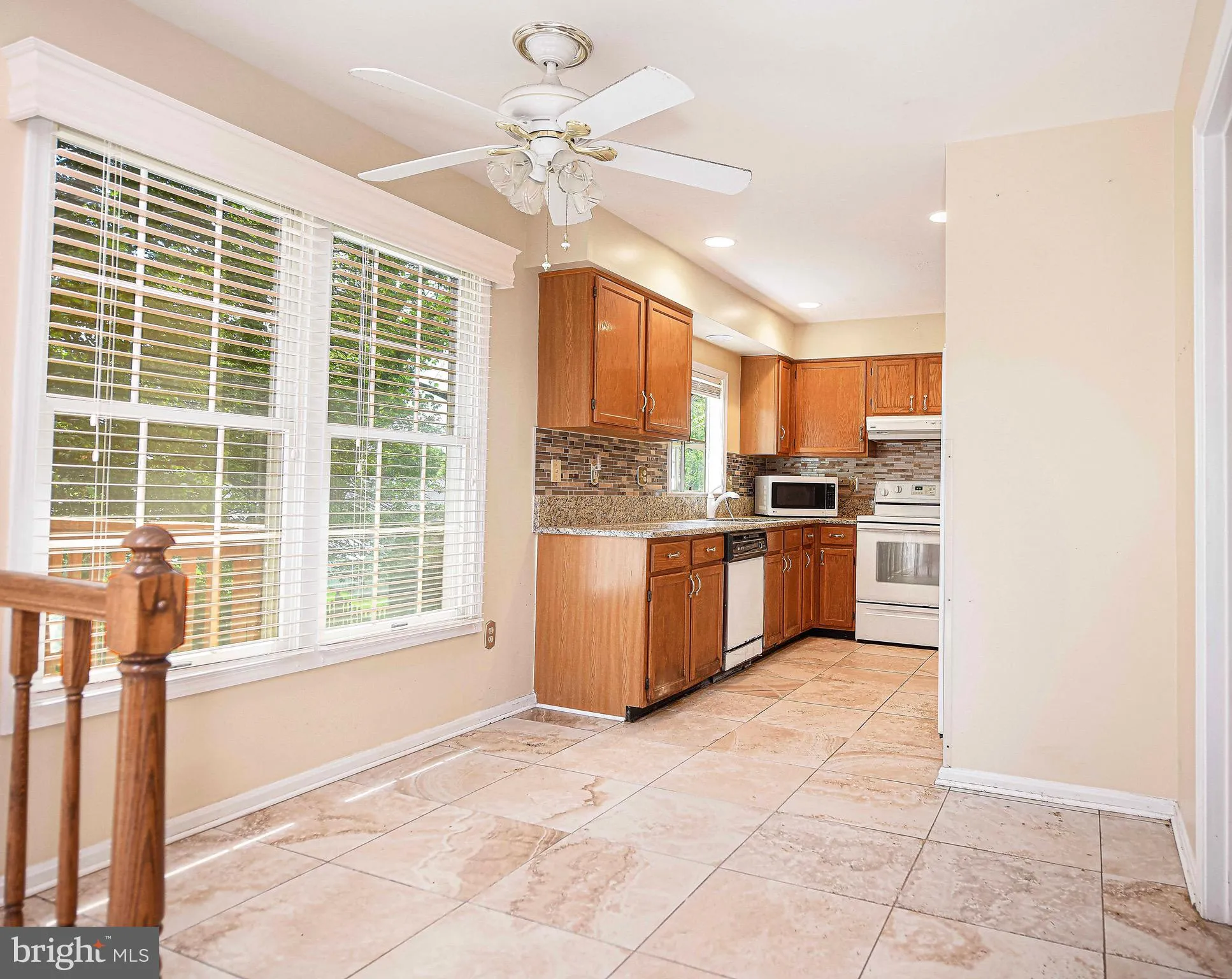 Randallstown, Maryland 21133, United States, 3 Bedrooms Bedrooms, ,3 BathroomsBathrooms,Residential,Pending,123484