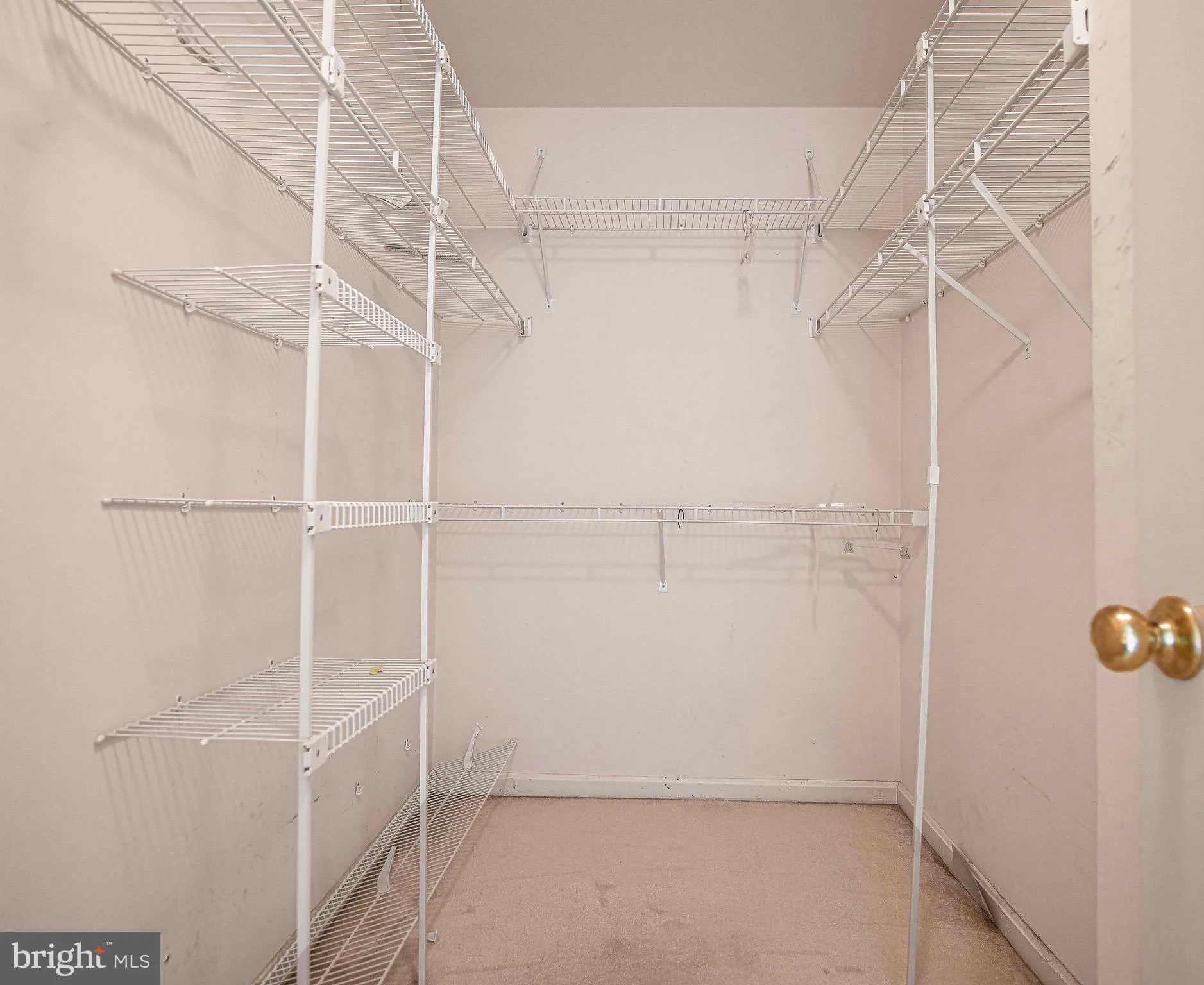 Randallstown, Maryland 21133, United States, 3 Bedrooms Bedrooms, ,3 BathroomsBathrooms,Residential,Pending,123484