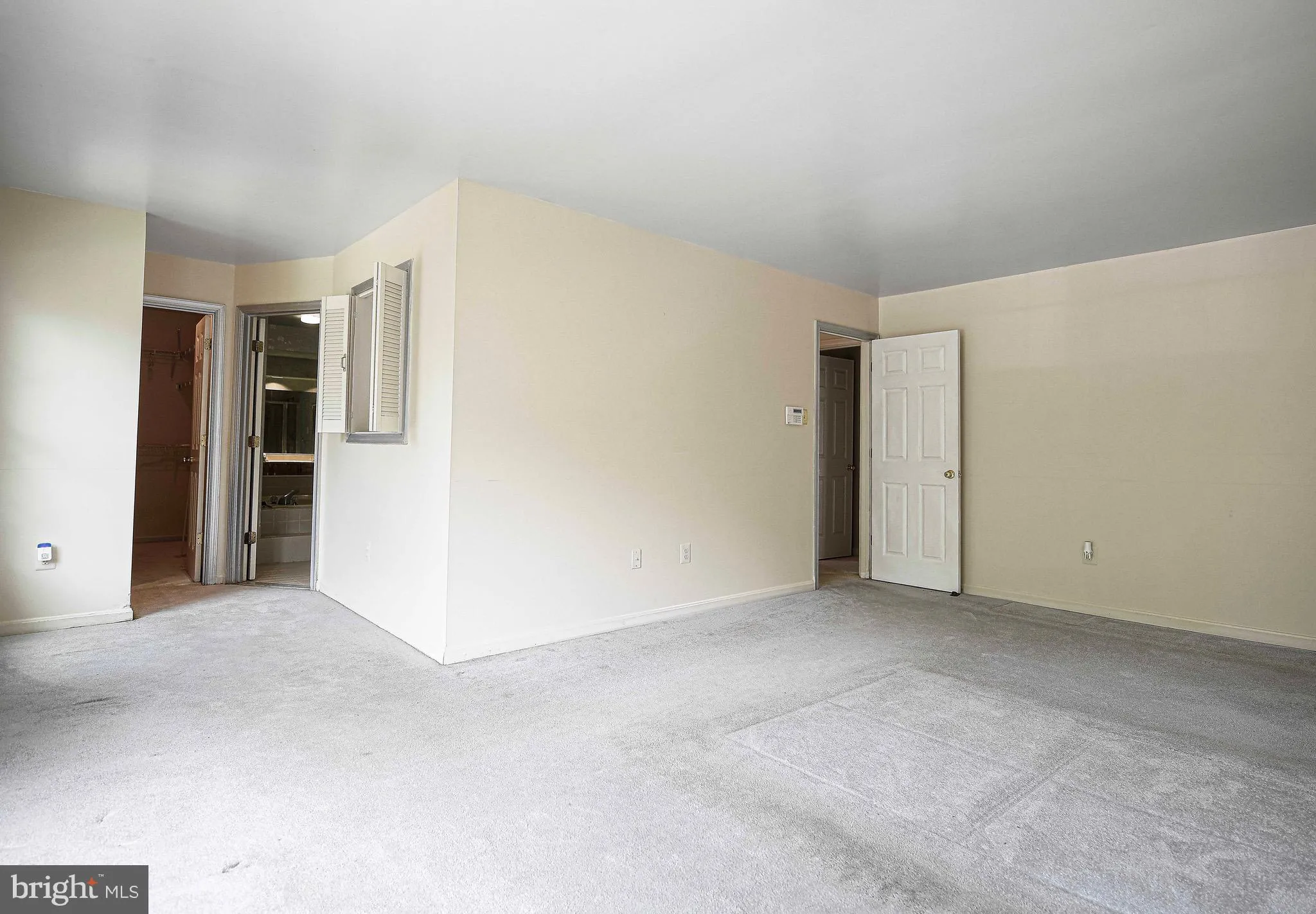 Randallstown, Maryland 21133, United States, 3 Bedrooms Bedrooms, ,3 BathroomsBathrooms,Residential,Pending,123484