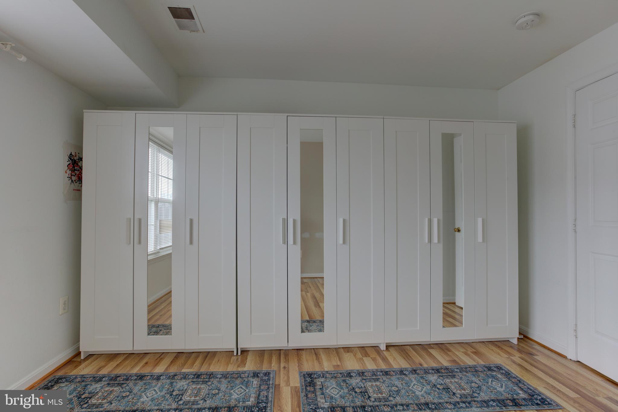 LEESBURG GATEWAY - Residential Lease