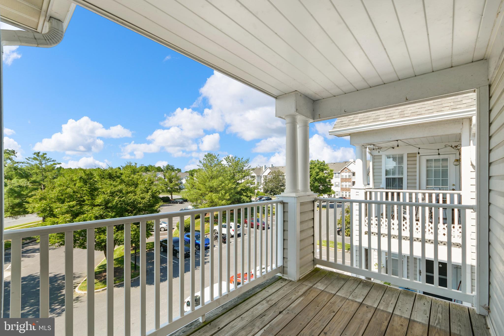 STUART MECHANIC - Residential Lease