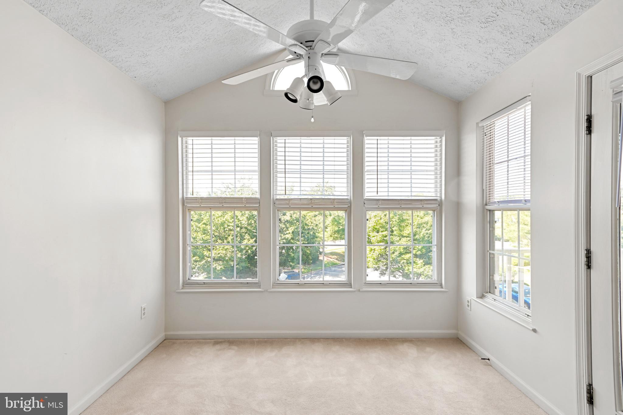 STUART MECHANIC - Residential Lease