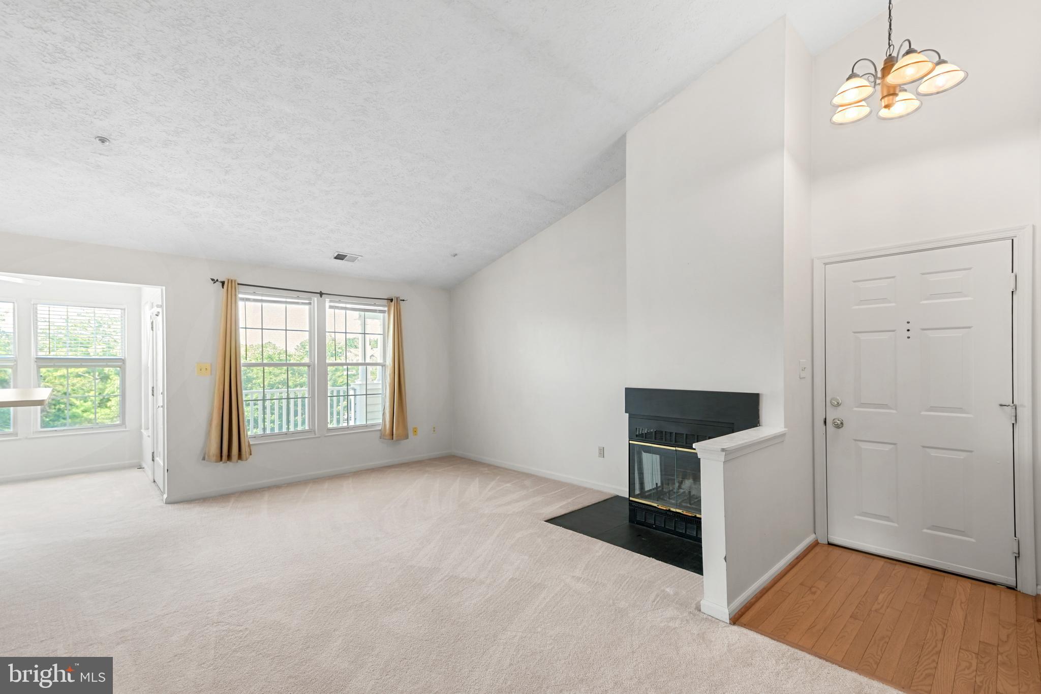 STUART MECHANIC - Residential Lease