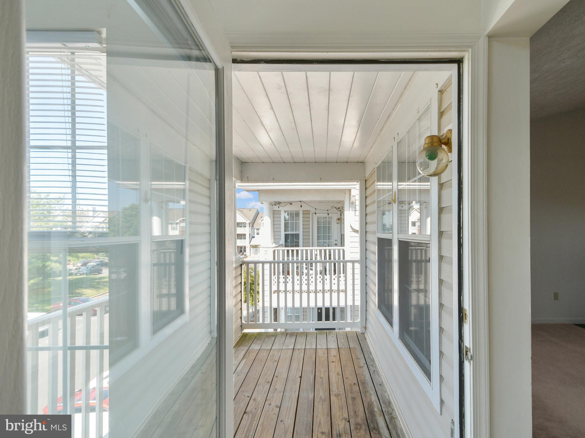 STUART MECHANIC - Residential Lease