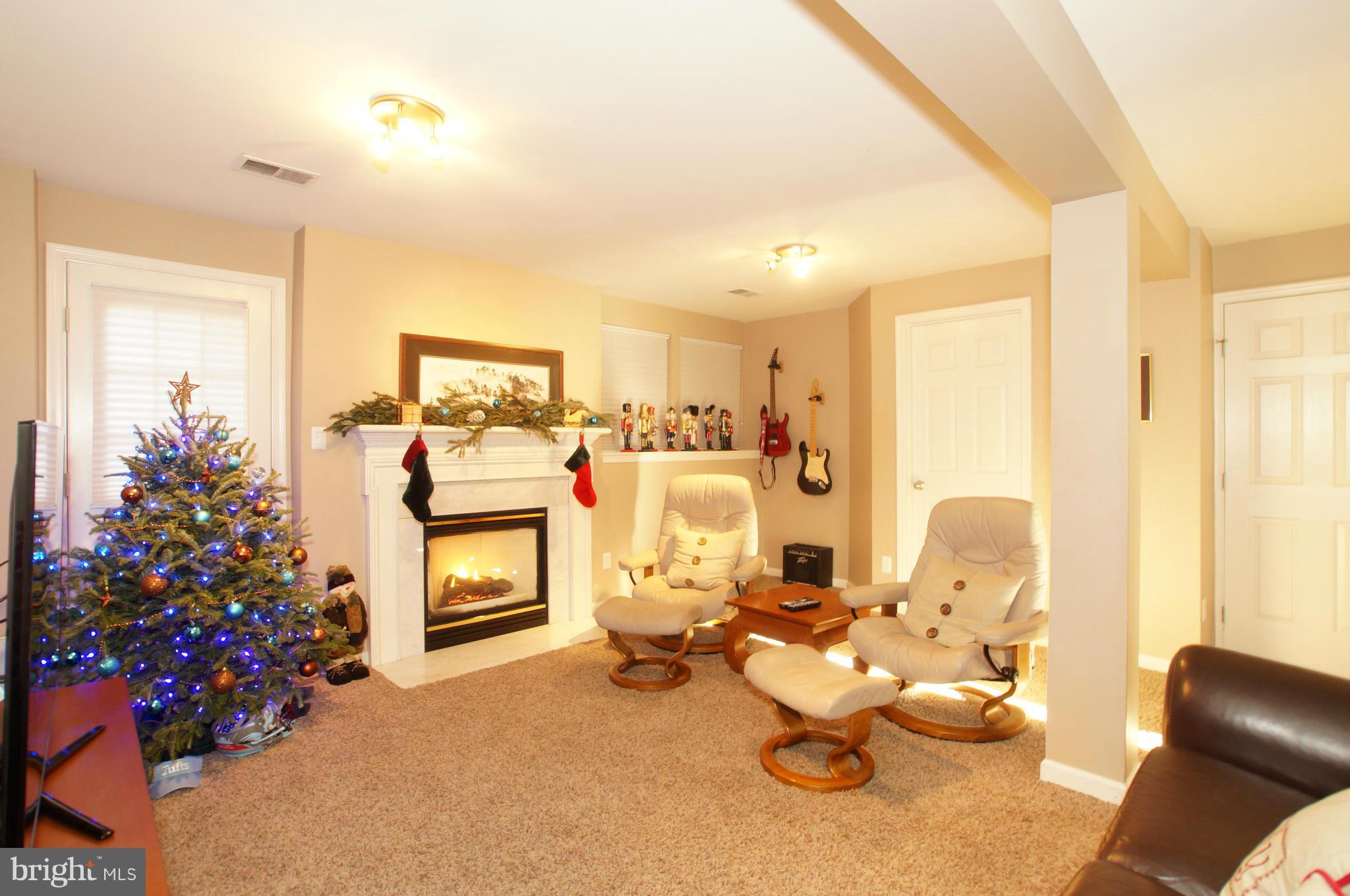 DORSEY WOODS - Residential Lease