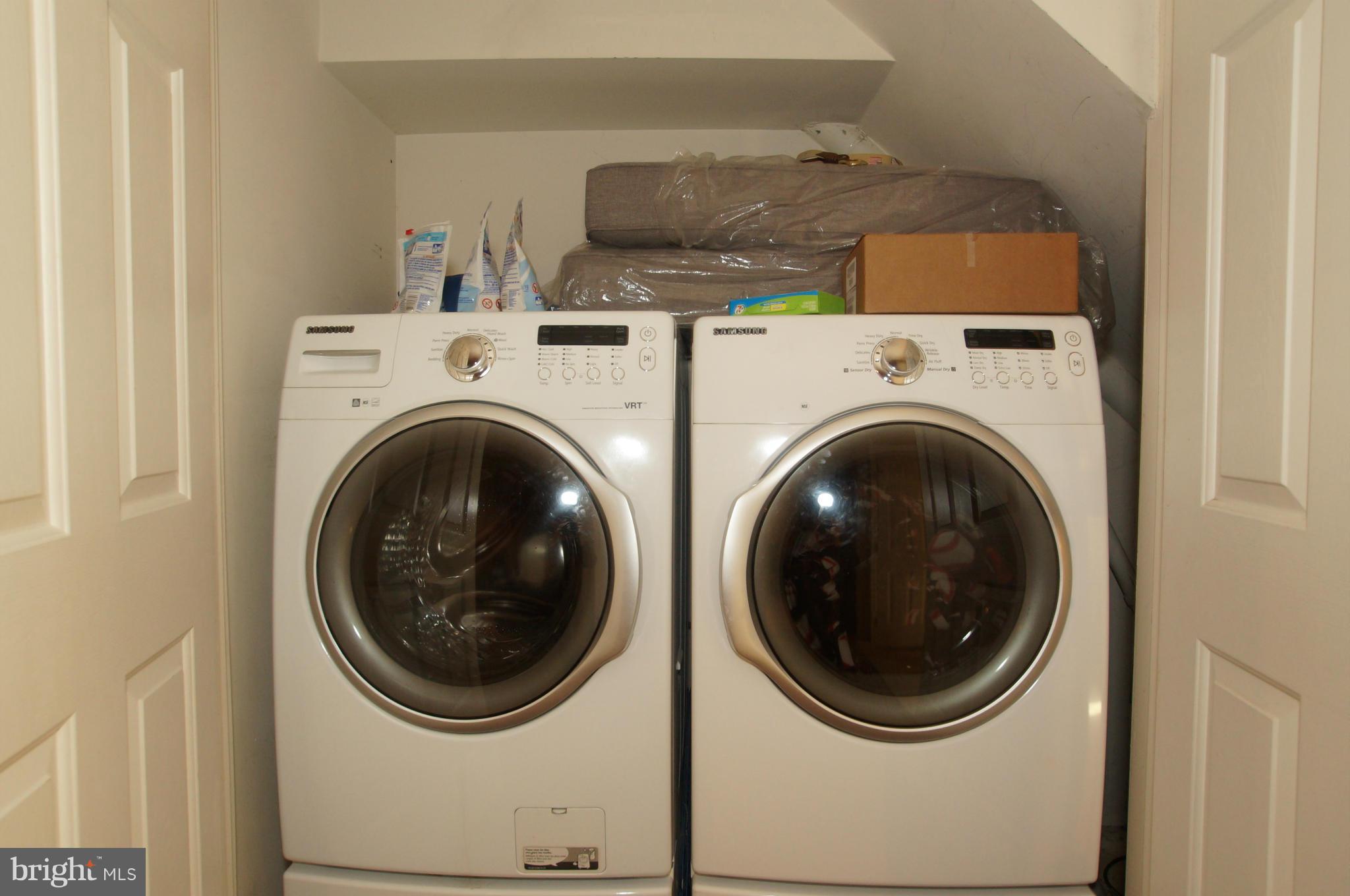 DORSEY WOODS - Residential Lease