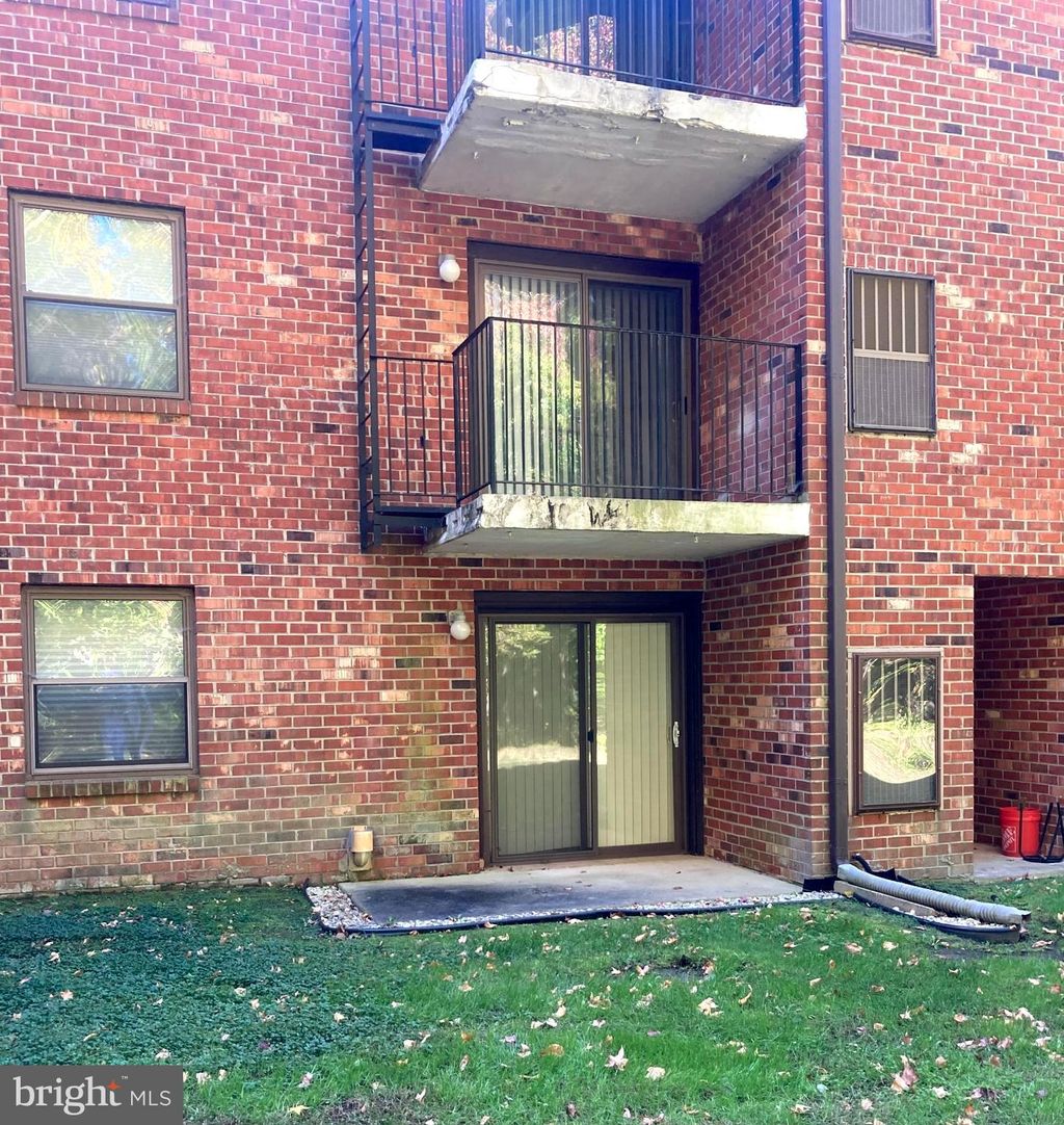 Photo of 4 Dover Hall, DOVER, DE 19904 (MLS # DEKT2041918)