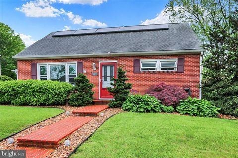 912 BELAIR AVENUE READING PA 19607