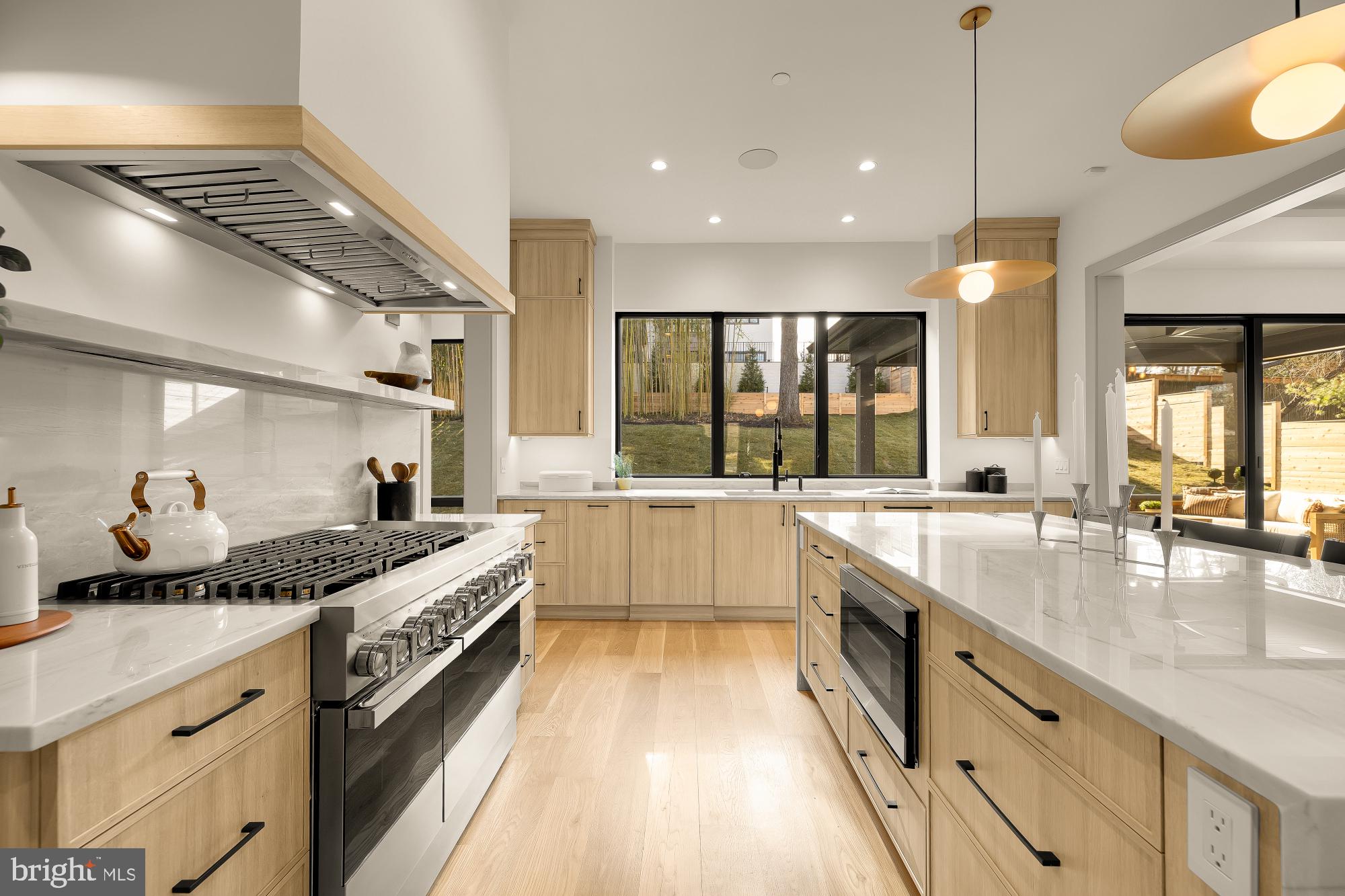 5828 TANGLEWOOD DRIVE