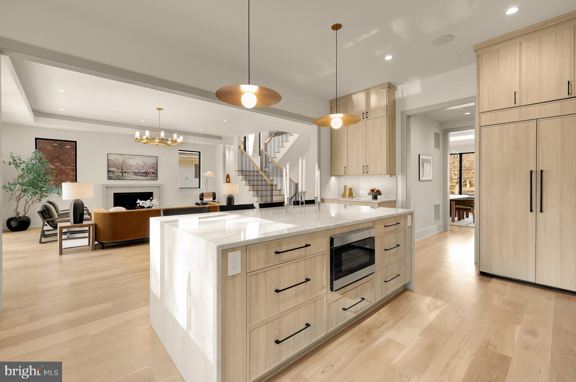 KENWOOD PARK - Residential