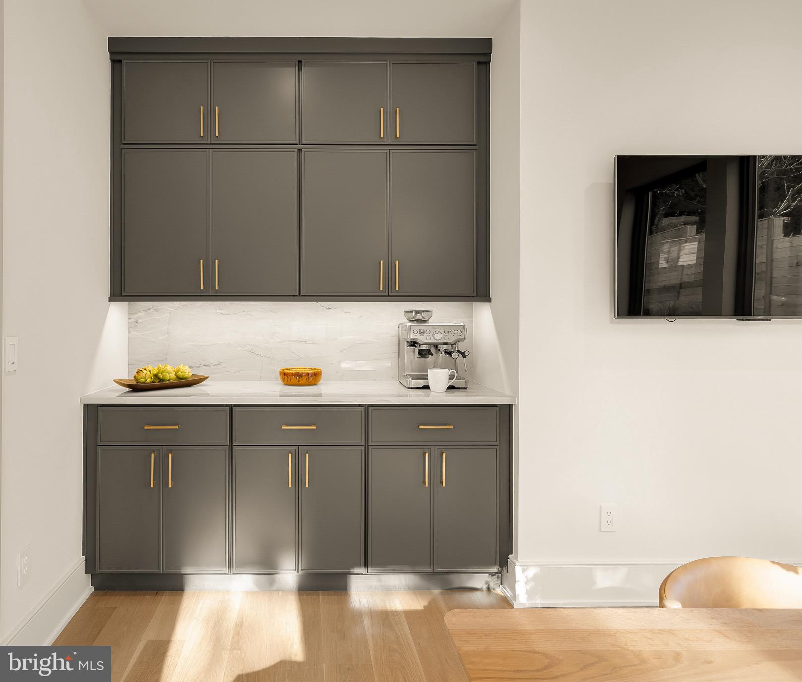 KENWOOD PARK - Residential