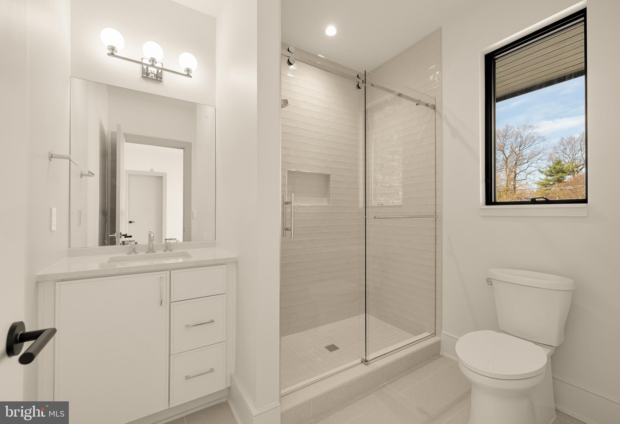 KENWOOD PARK - Residential