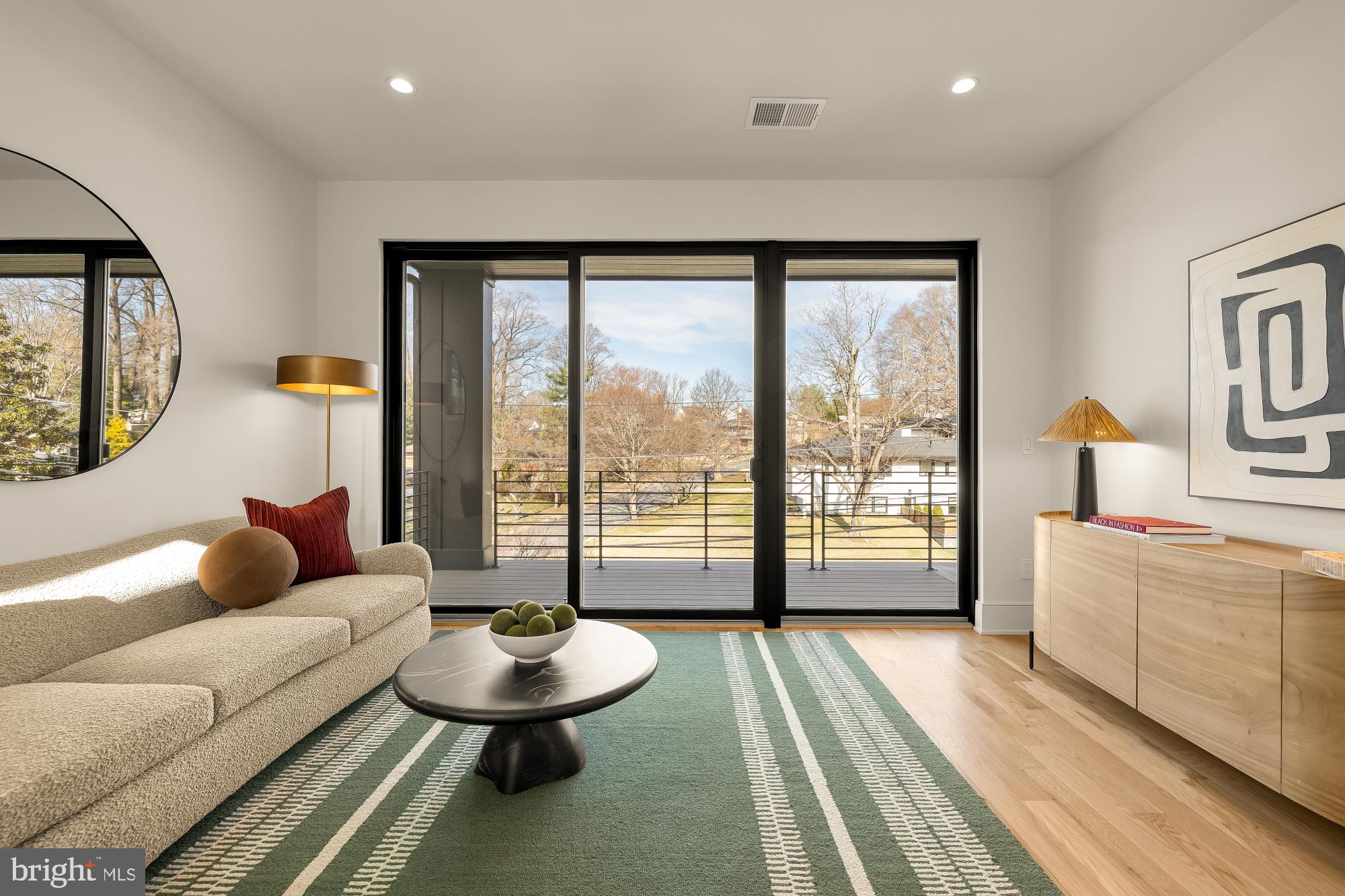 KENWOOD PARK - Residential