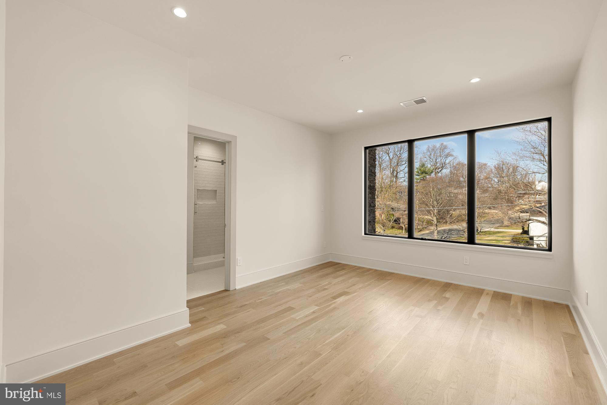 KENWOOD PARK - Residential