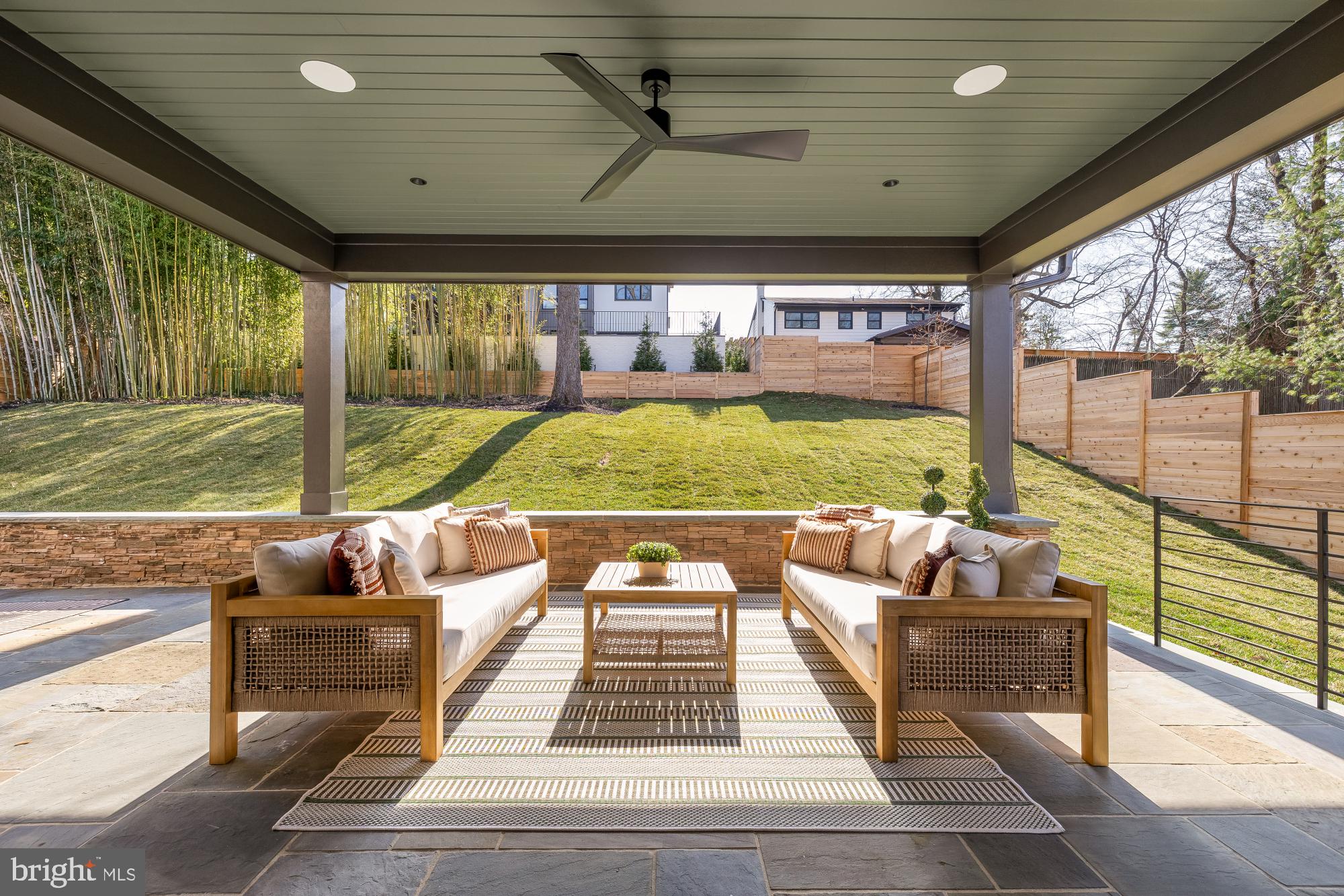 KENWOOD PARK - Residential