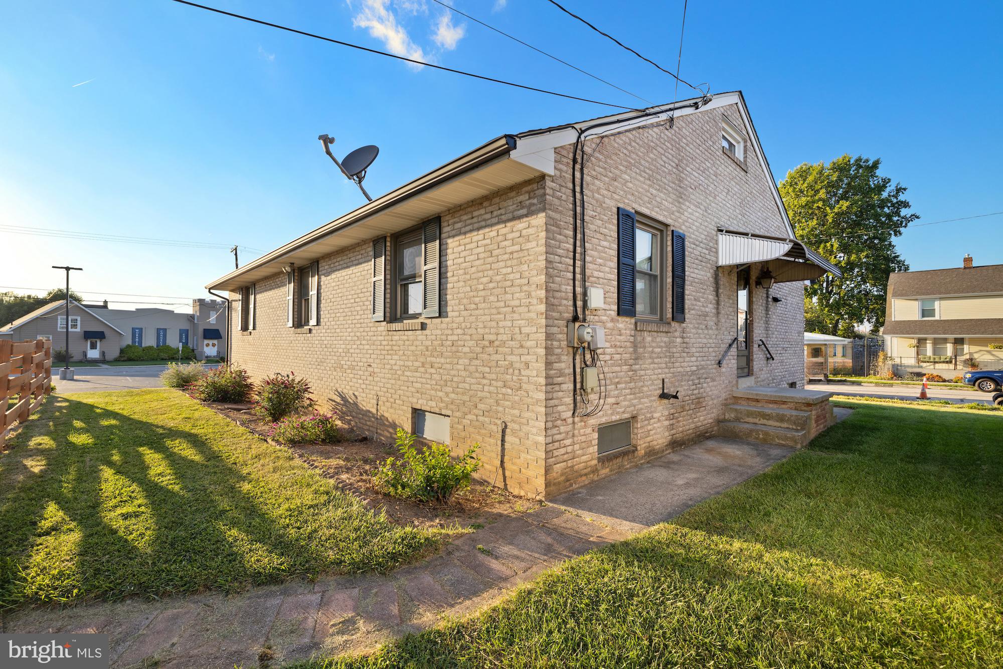88 SOUTH STREET