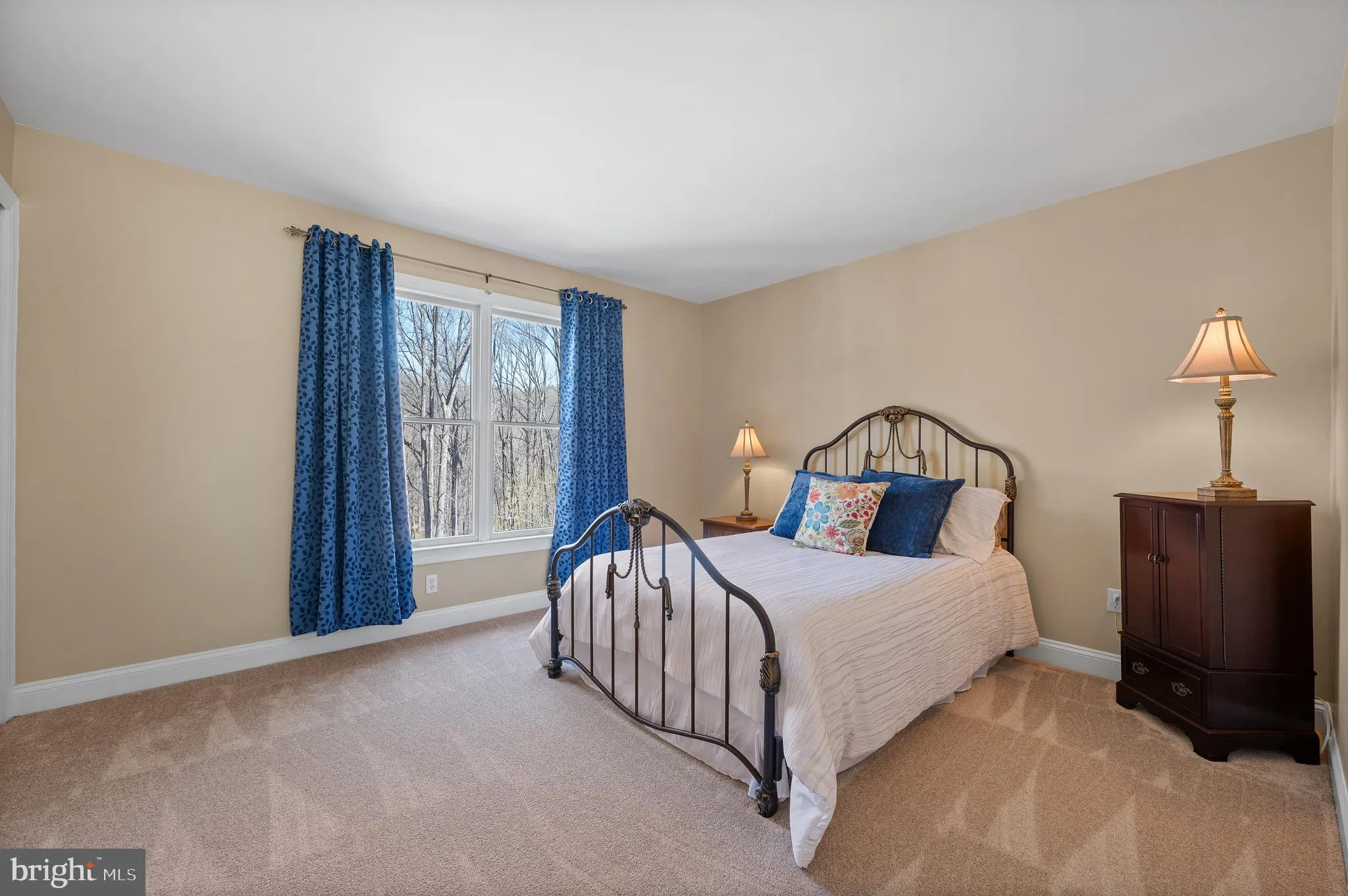 Chadds Ford, Pennsylvania 19317, United States, 4 Bedrooms Bedrooms, ,4 BathroomsBathrooms,Residential,Pending,102609