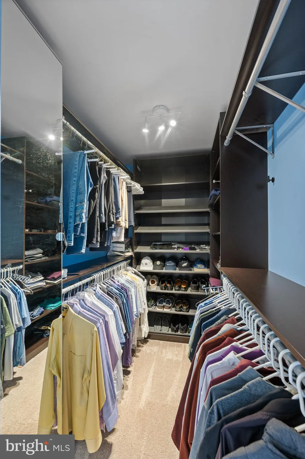 Chadds Ford, Pennsylvania 19317, United States, 4 Bedrooms Bedrooms, ,4 BathroomsBathrooms,Residential,Pending,102609