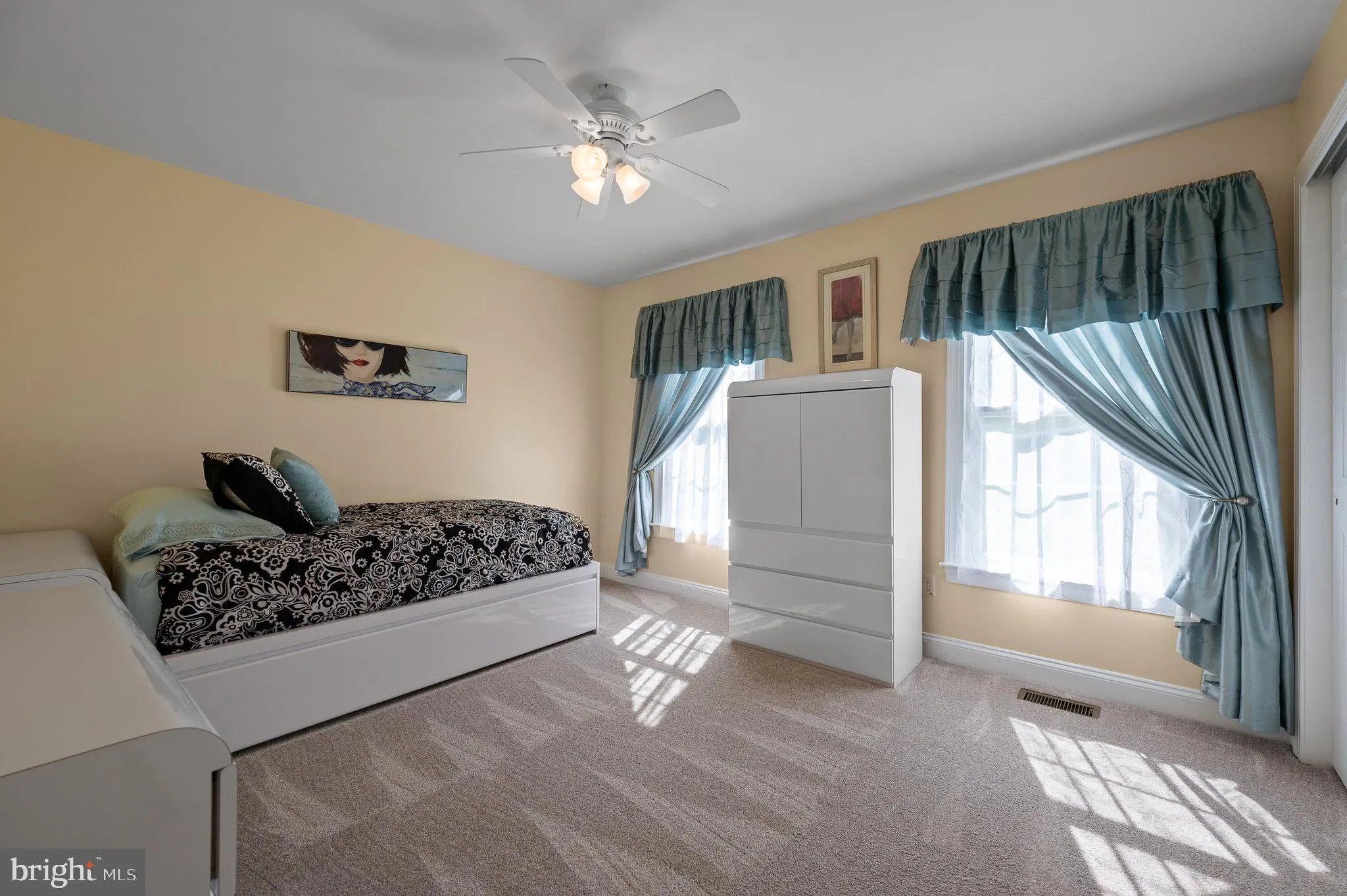 Chadds Ford, Pennsylvania 19317, United States, 4 Bedrooms Bedrooms, ,4 BathroomsBathrooms,Residential,Pending,102609