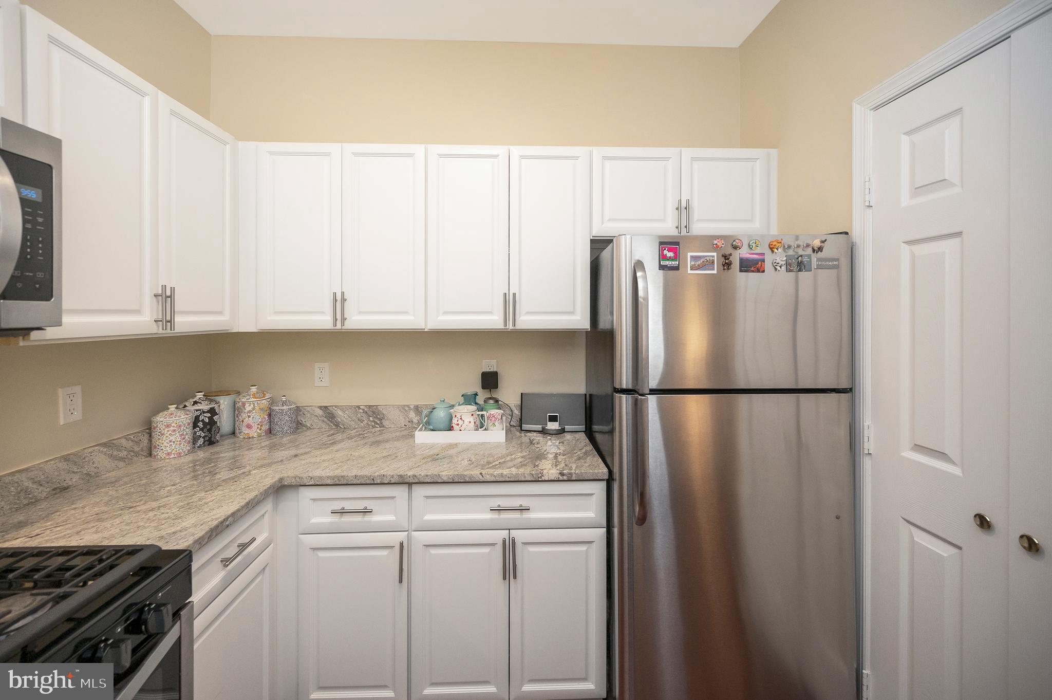 WORLDGATE CONDO - Residential