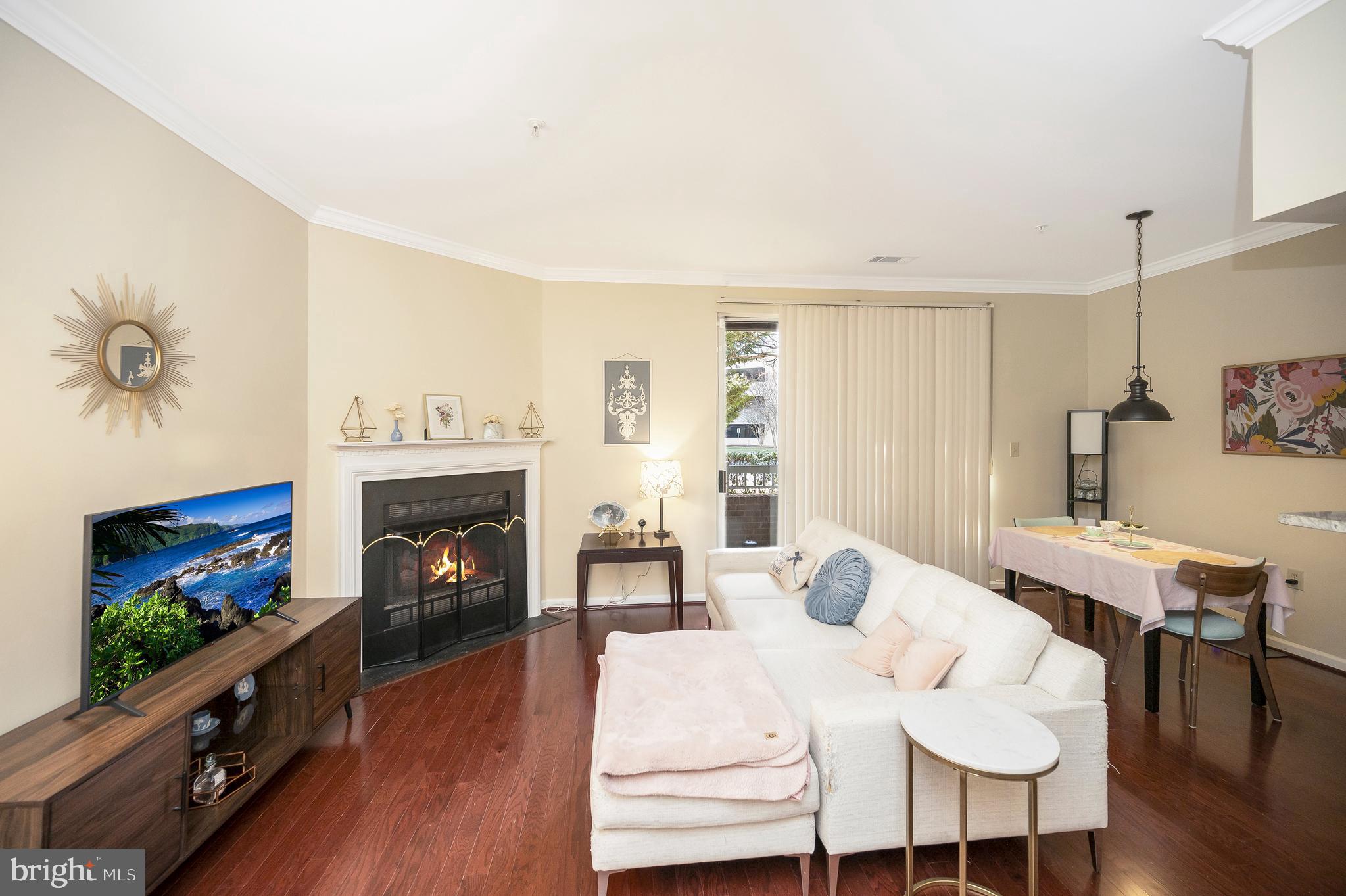 WORLDGATE CONDO - Residential