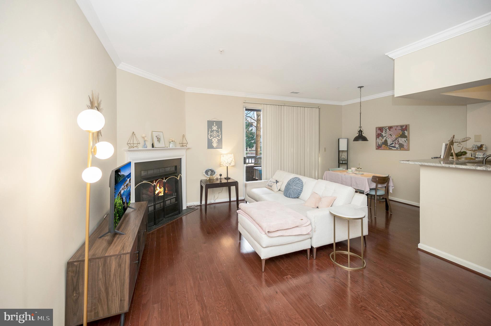 WORLDGATE CONDO - Residential