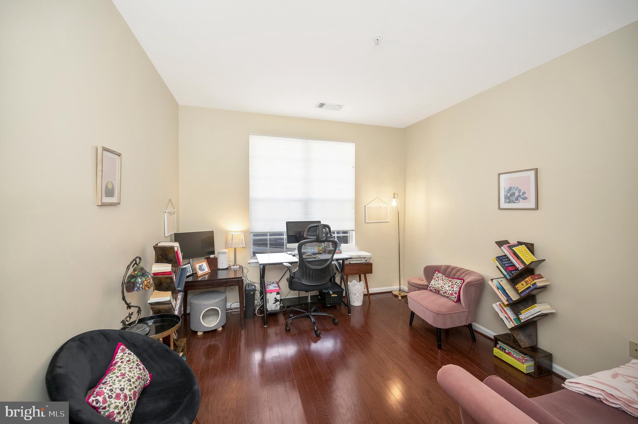 WORLDGATE CONDO - Residential