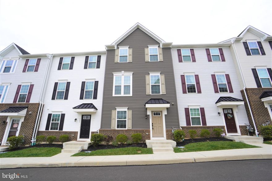 Beautiful 4 years old 3 story townhome in the new and desirable community of Andale Green offers a den room on the first floor and a half bath. On the main living level, you're greeted by an enormous Living Room with an abundance of natural light and hardwood flooring throughout! A very large eat-in kitchen w/ stainless steel appliances and granite countertops, wet bar. The upper level boasts three bedrooms, two baths, and a full sized 2nd floor laundry with extra cabinet space. Generous closets abound in both bedrooms, and the hall bath features its own linen closet. The Owner's Bedroom accented with a tray ceiling and featuring an enormous walk-in closet. The Owner's Bath boasts a soaking tub and separate shower with seat. Community boasts open space, extra parking, luscious landscaping and extensive walking trails that will lead you either to the scenic park across the street offers beautiful Pond ,extensive Biking and Walking trails, large playground, picnic area, fishing area, Conveniently located to PA Turnpike,R-5 Train Station, major roads and shopping and dining, as well as downtown Lansdale. Owner pays the HOA fee.