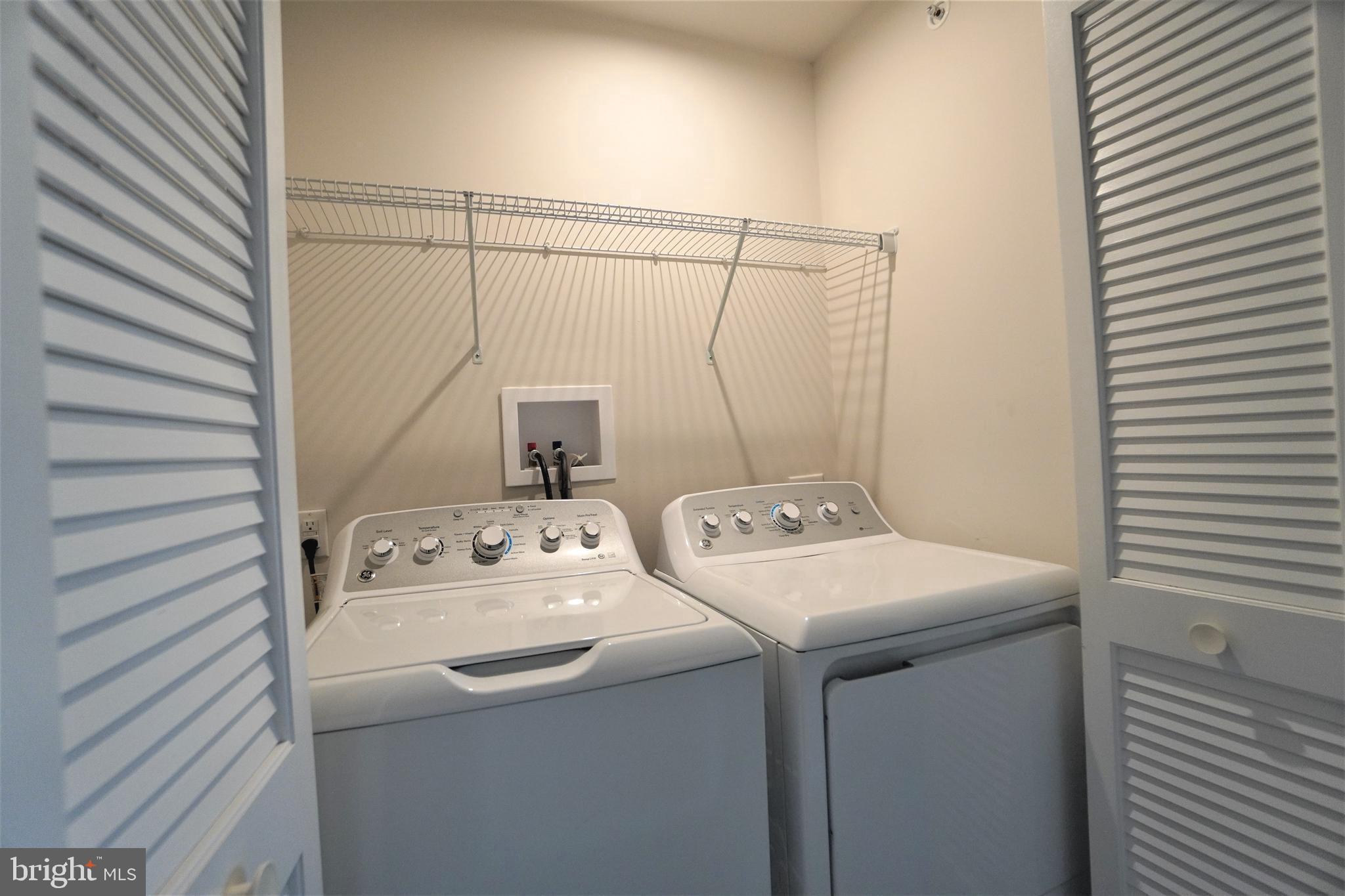 ANDALE GREEN - Residential Lease