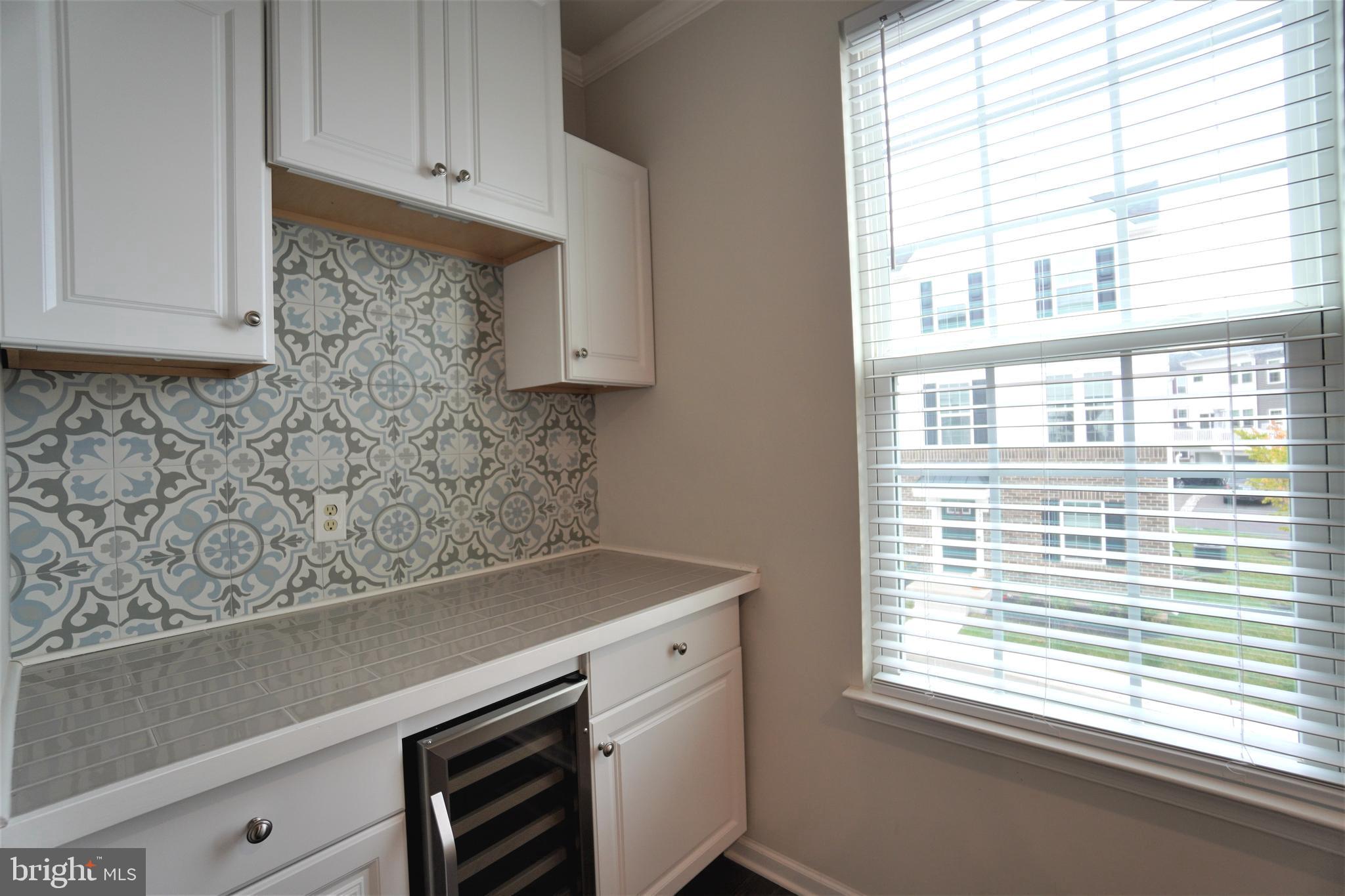 ANDALE GREEN - Residential Lease