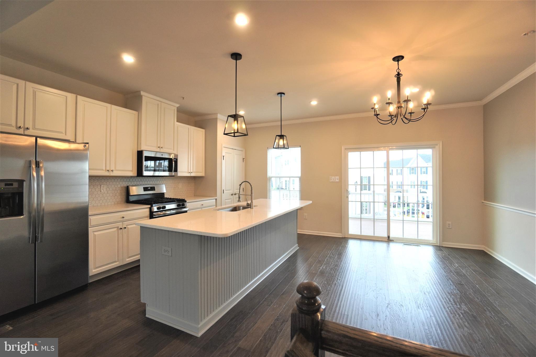 ANDALE GREEN - Residential Lease