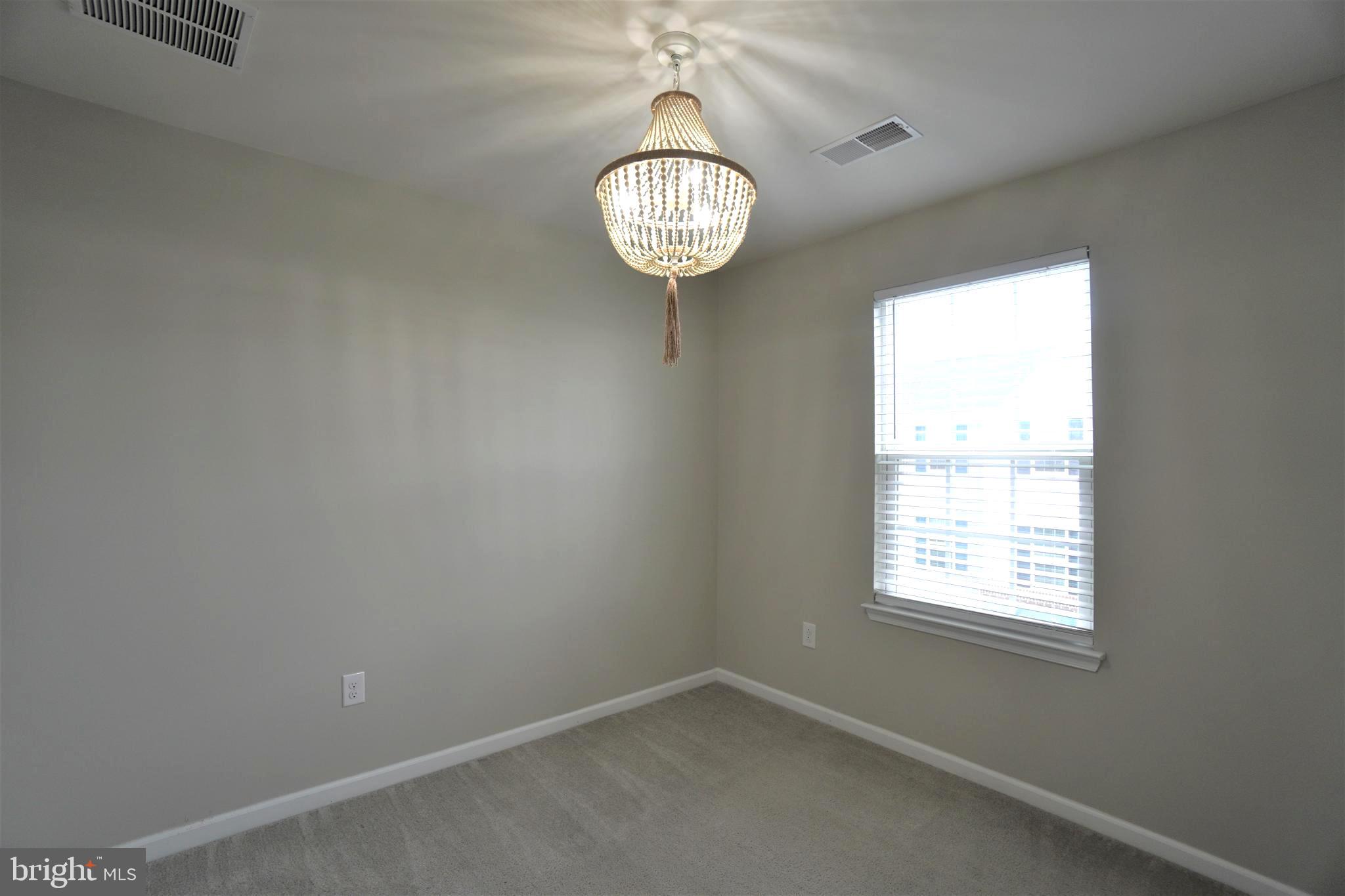 ANDALE GREEN - Residential Lease