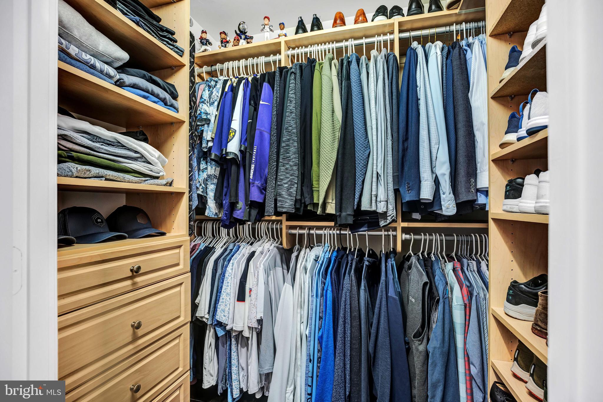 ECLIPSE ON CENTER PARK - Residential