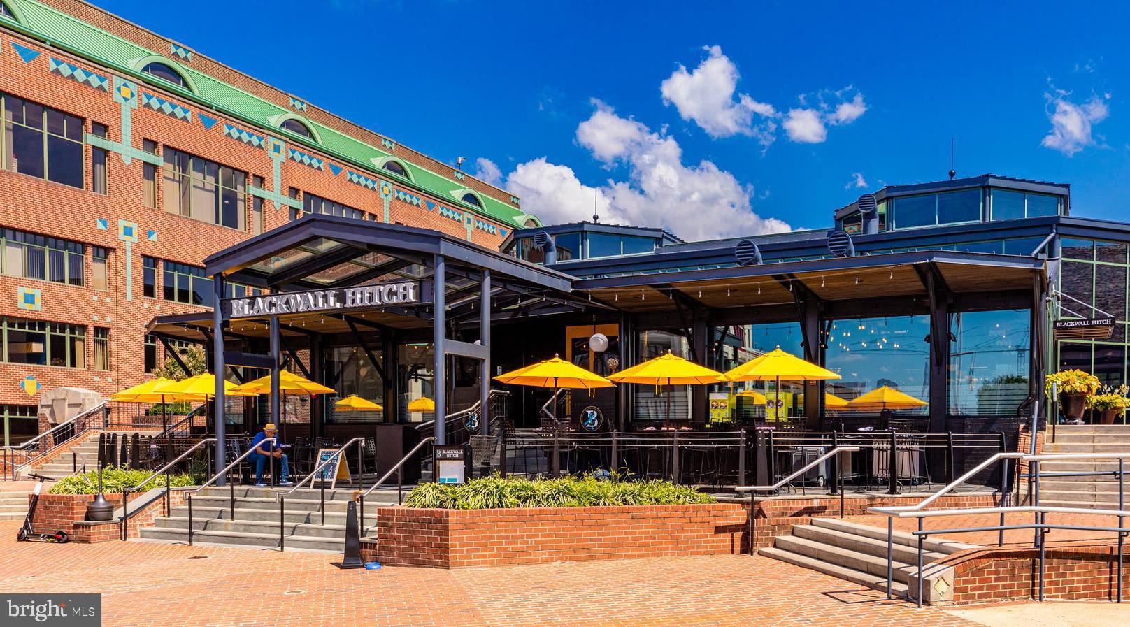 ECLIPSE ON CENTER PARK - Residential