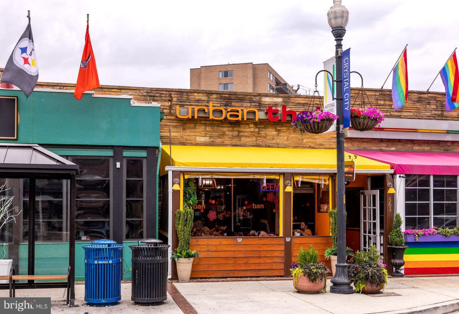 ECLIPSE ON CENTER PARK - Residential