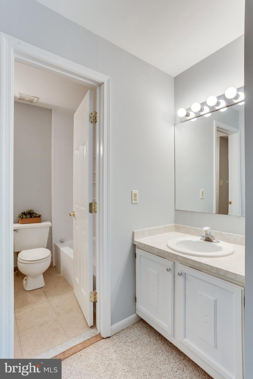 DALE CITY - Residential