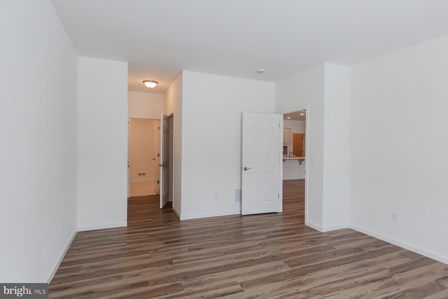 HONEYCROFT VILLAGE - Residential