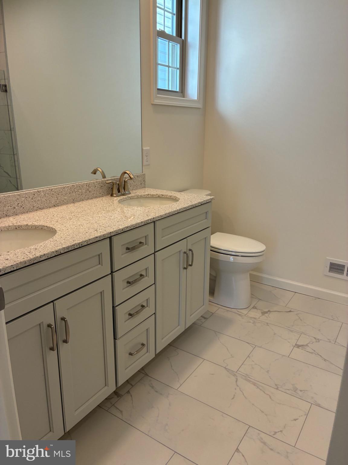 HONEYCROFT VILLAGE - Residential