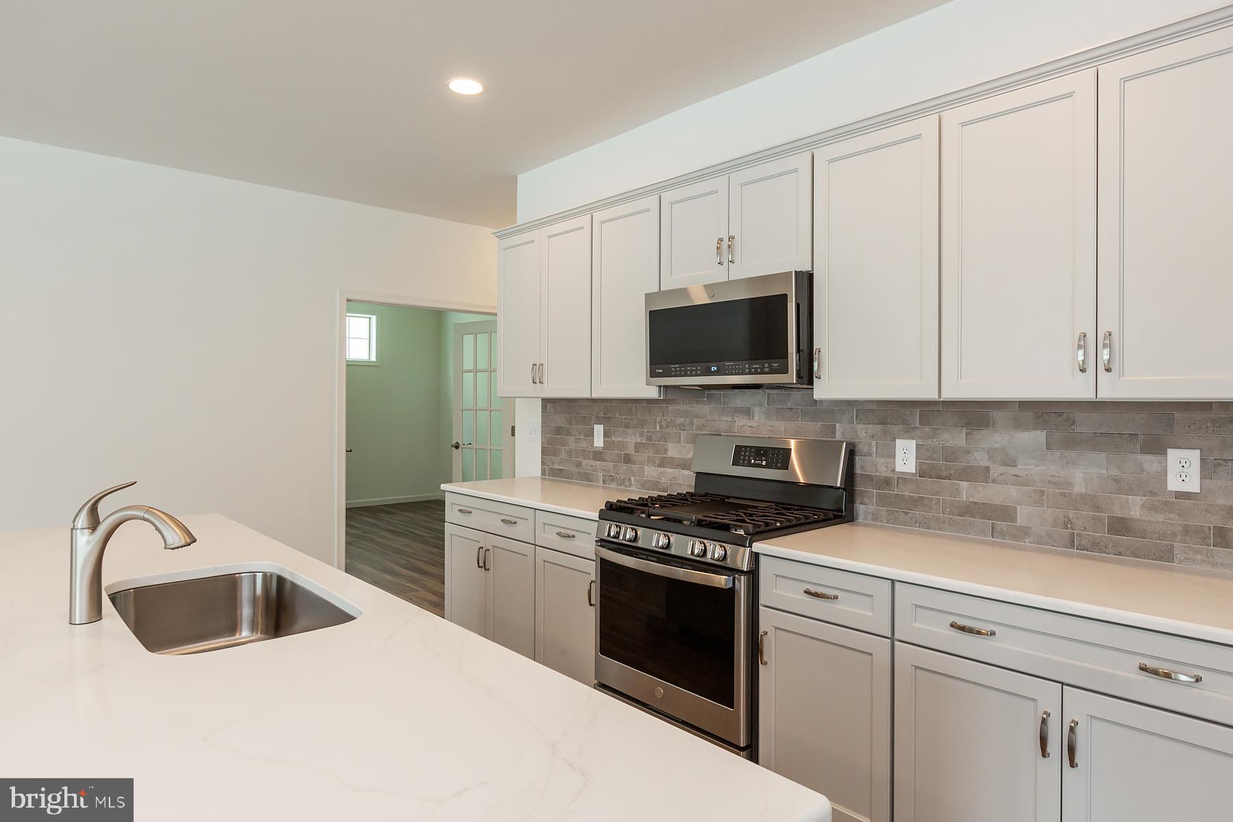 HONEYCROFT VILLAGE - Residential