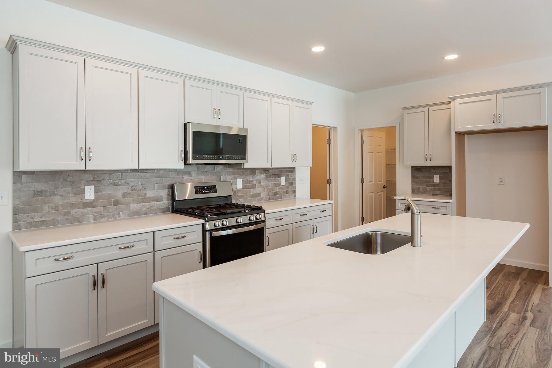 HONEYCROFT VILLAGE - Residential