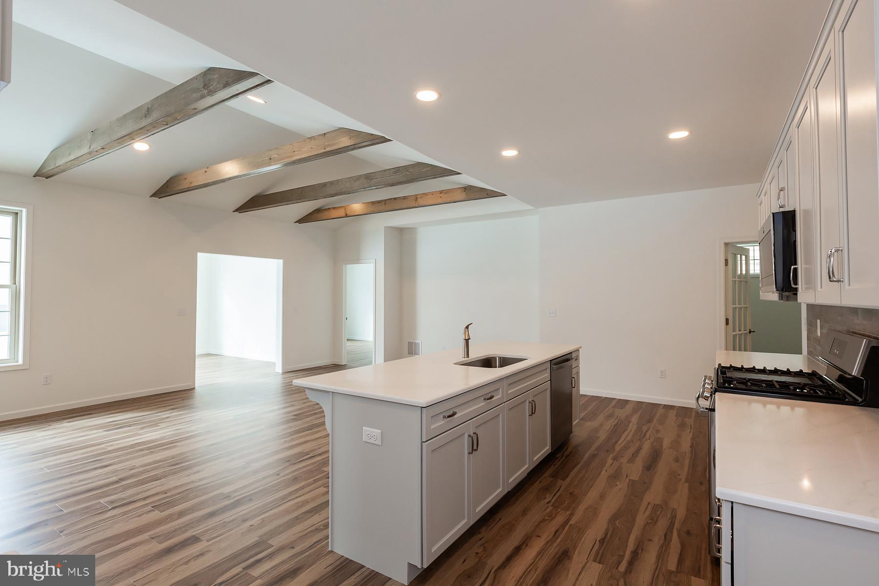 HONEYCROFT VILLAGE - Residential