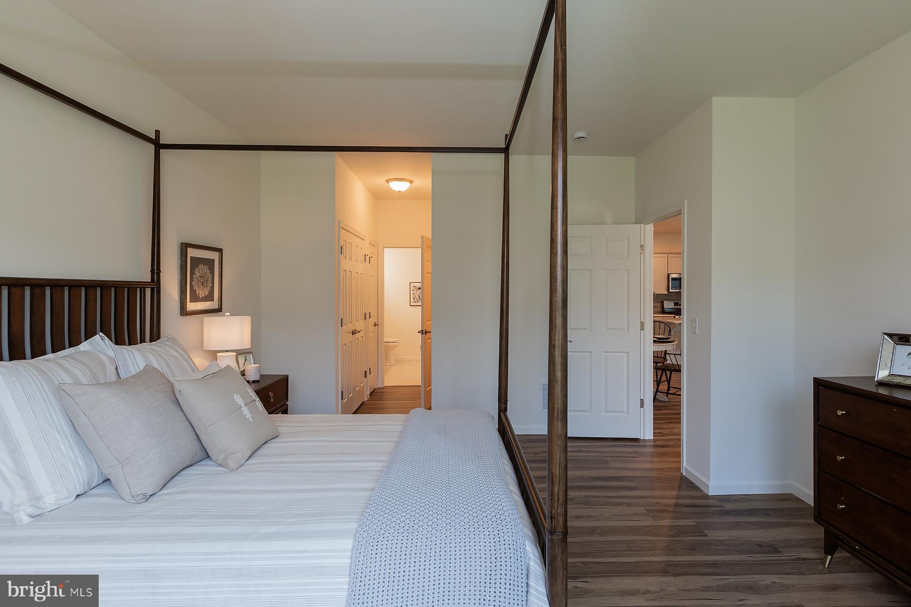 HONEYCROFT VILLAGE - Residential