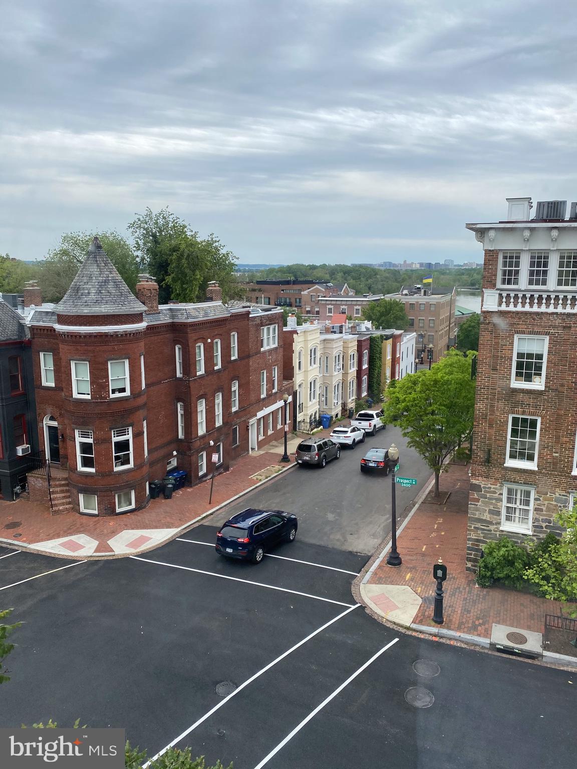 GEORGETOWN - Residential