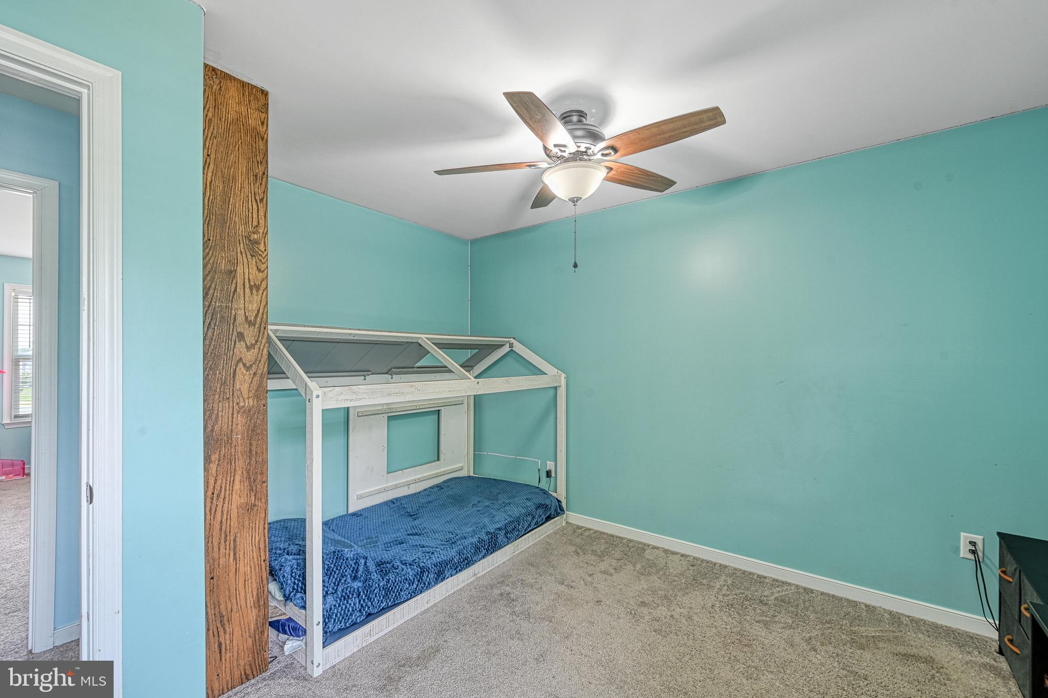 COUNTRYSIDE - Residential