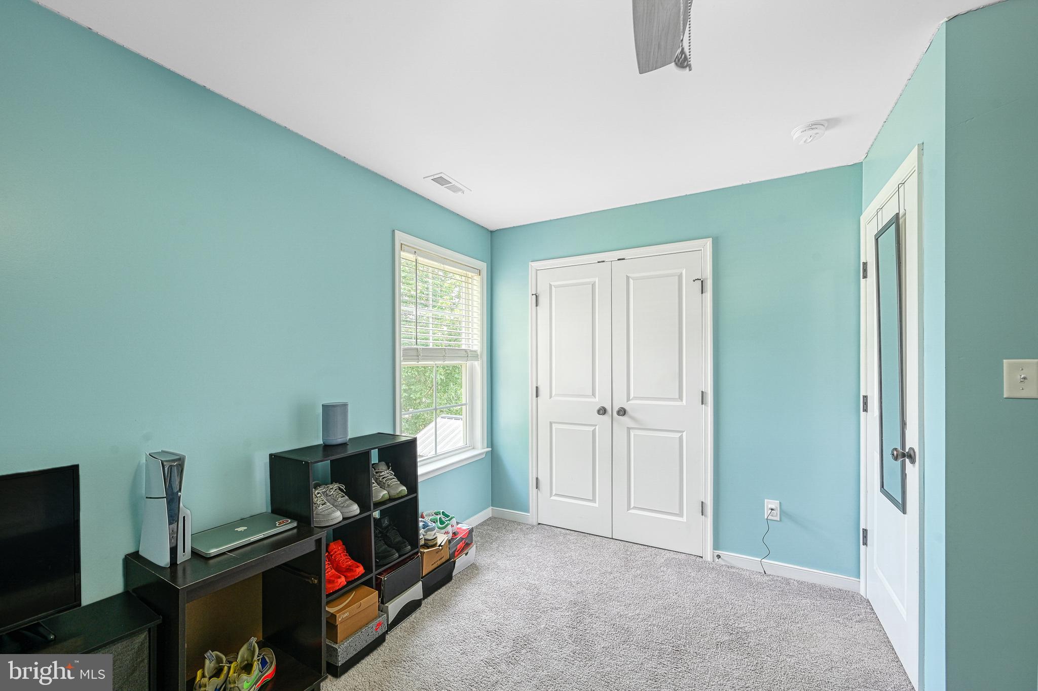 COUNTRYSIDE - Residential