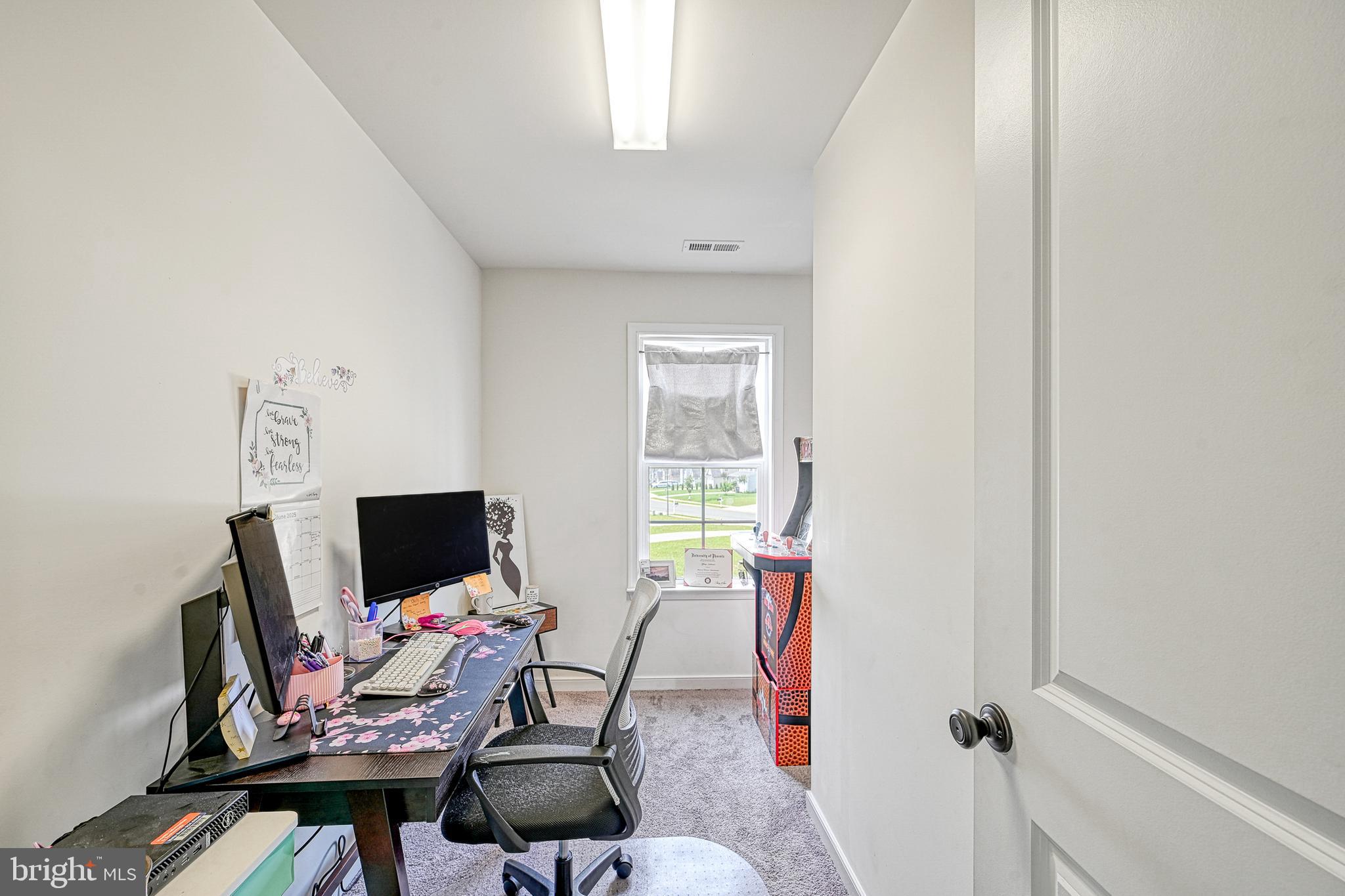 COUNTRYSIDE - Residential