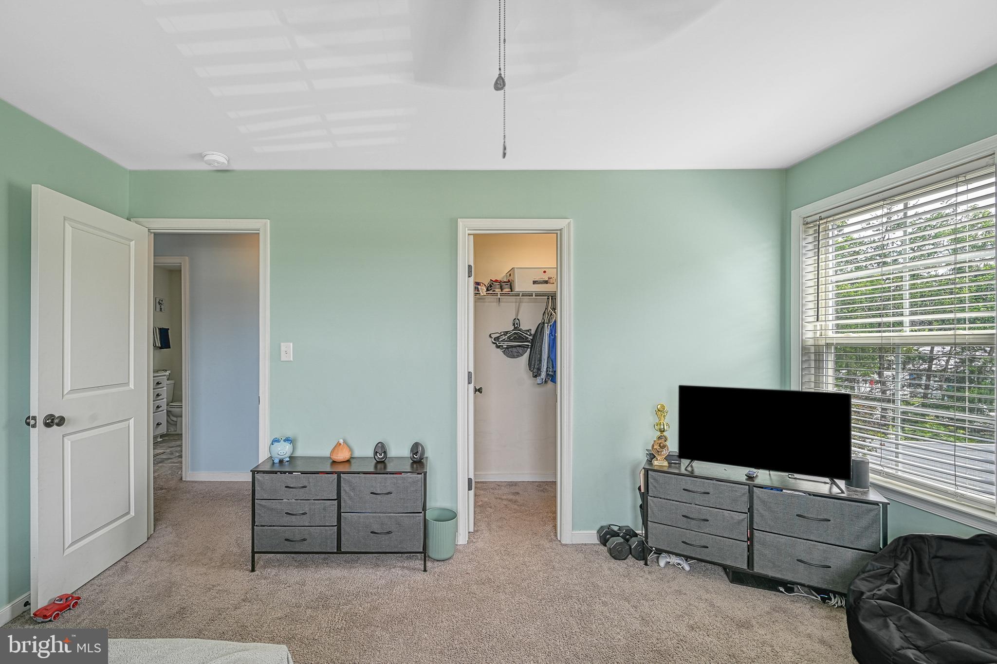 COUNTRYSIDE - Residential