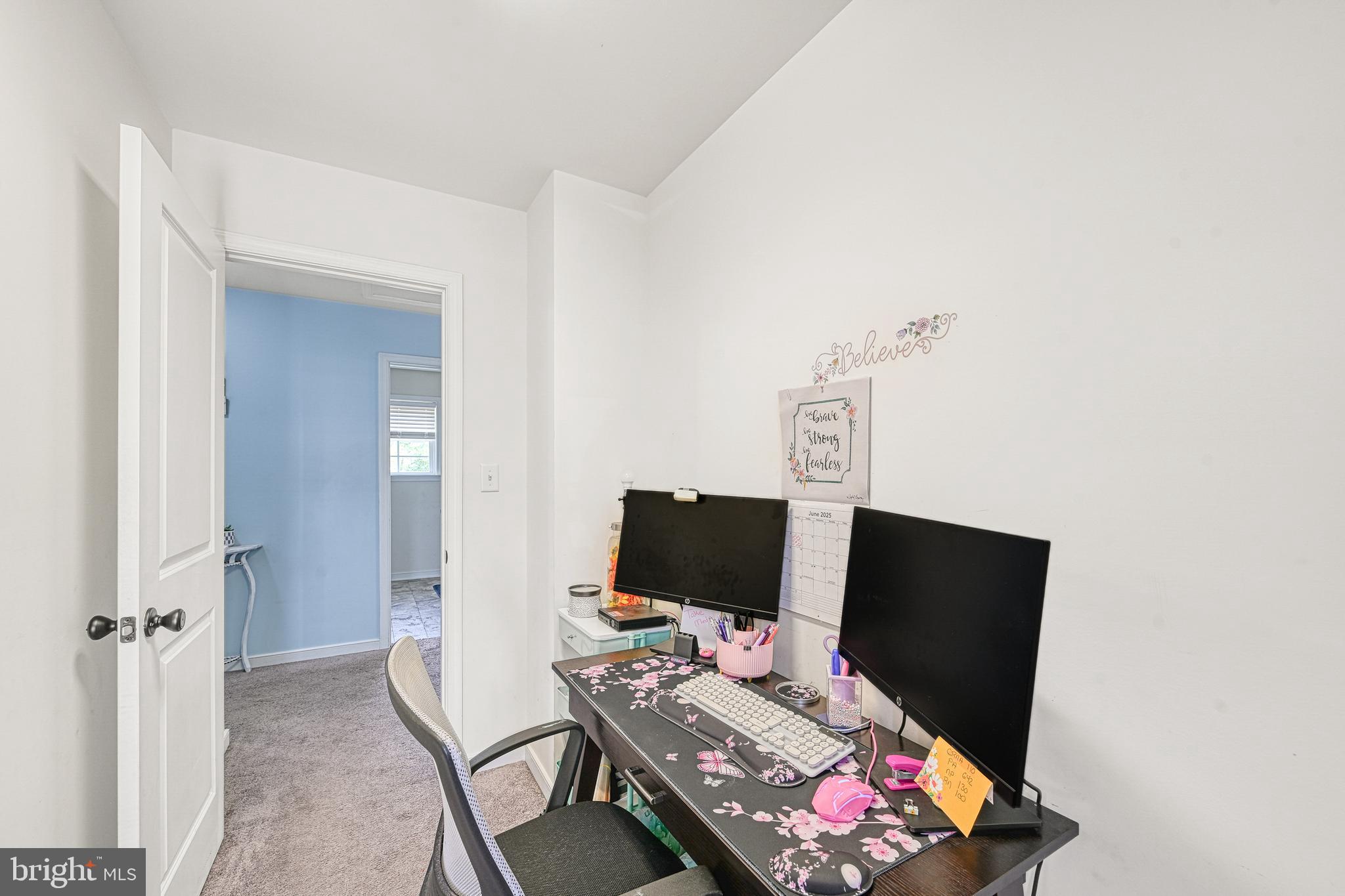 COUNTRYSIDE - Residential